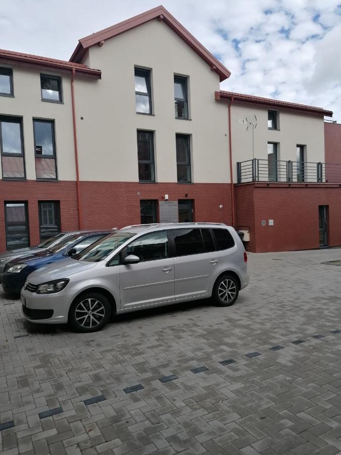 Dharma Stay Apartamentai Su Terasa Ir Vaizdu I Miesta Telšiai 외부 사진
