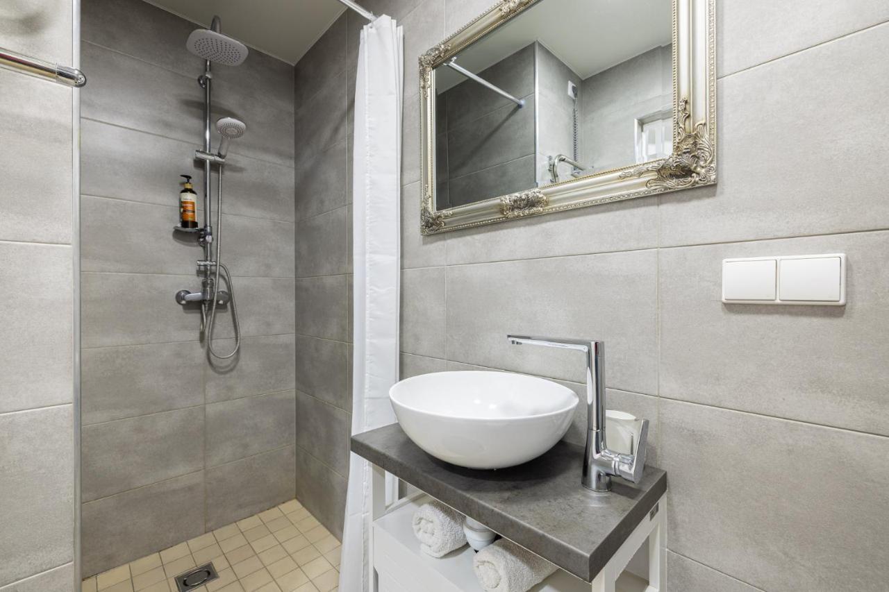 Dharma Stay Apartamentai Su Terasa Ir Vaizdu I Miesta Telšiai 외부 사진