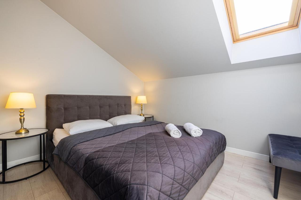 Dharma Stay Apartamentai Su Terasa Ir Vaizdu I Miesta Telšiai 외부 사진