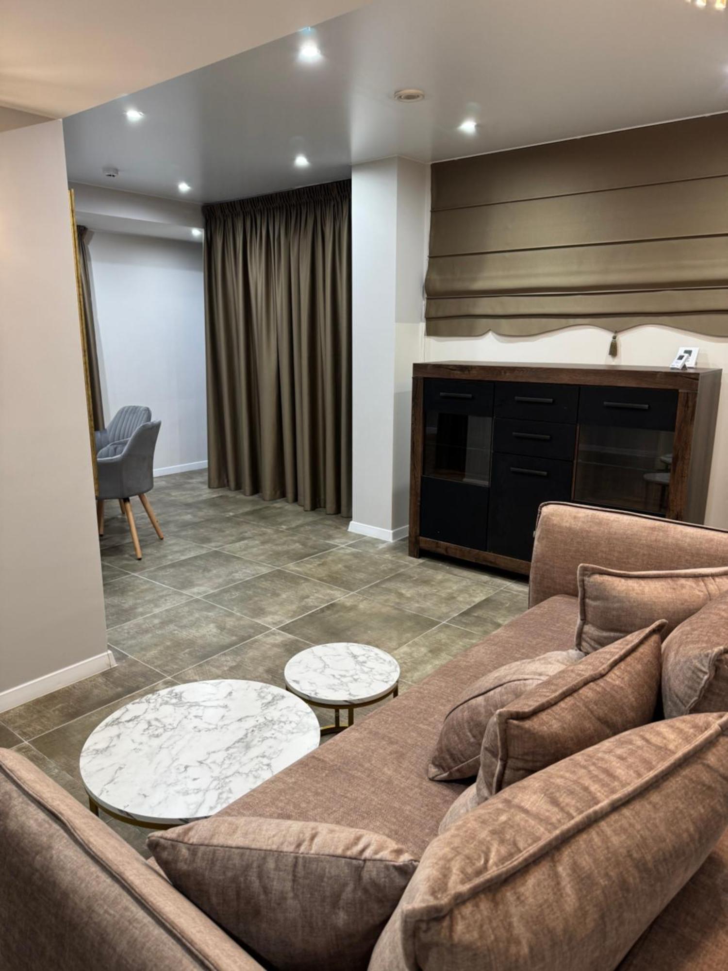 Dharma Stay Apartamentai Su Terasa Ir Vaizdu I Miesta Telšiai 외부 사진